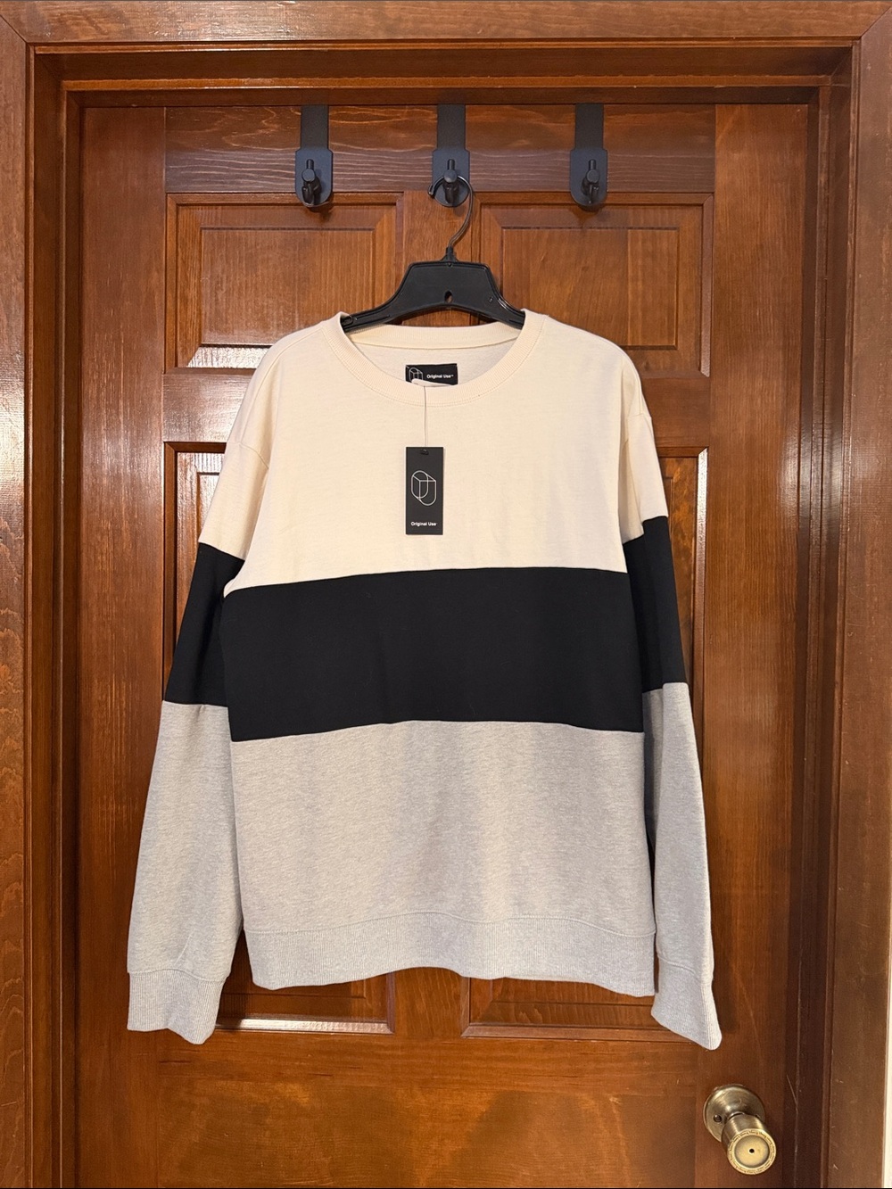 Original Use Colorblock Crewneck Sweater in Cream, Black, Gray